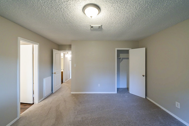 Photo 25 of 33 - 3303 Crossman St, Porter, TX 77365