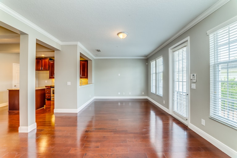 Photo 7 of 21 - 5485 Baldwin Park St, Orlando, FL 32814