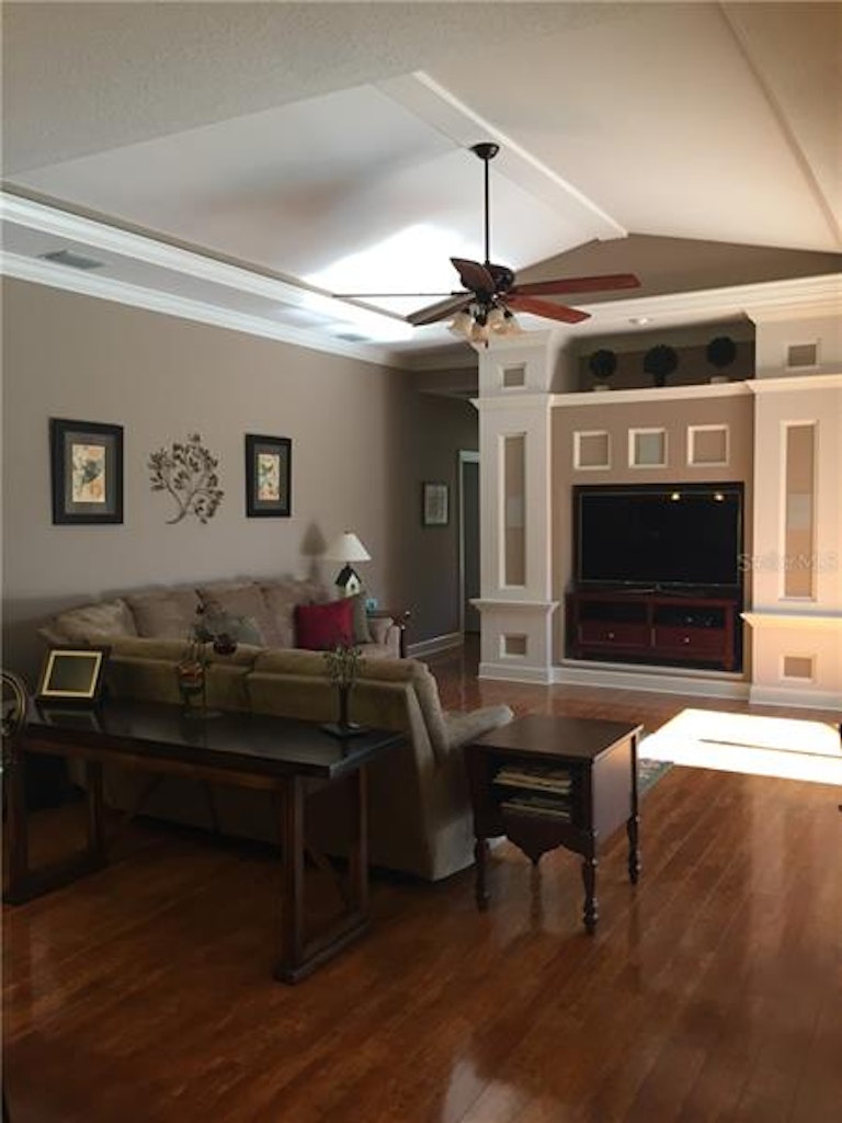 Photo 11 of 19 - 3128 Sheehan Dr, Land O Lakes, FL 34638