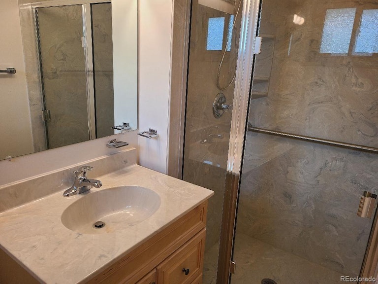 Photo 14 of 21 - 319 Quay St, Lakewood, CO 80226
