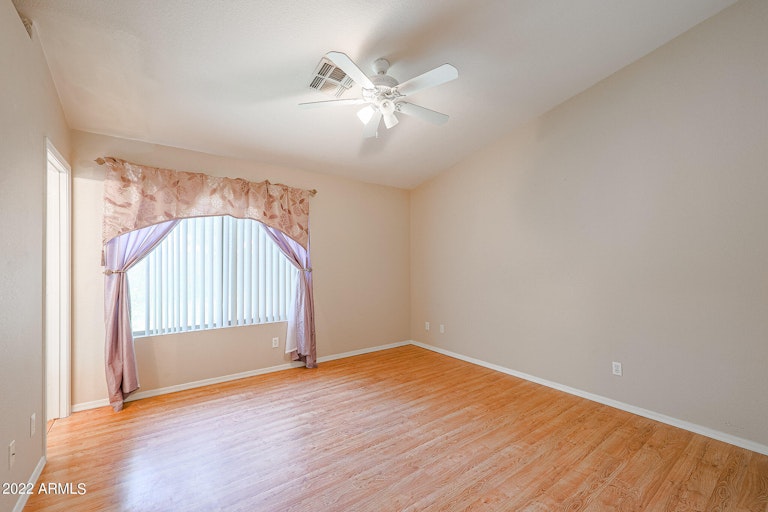 Photo 9 of 19 - 11353 W Ruth Ave, Peoria, AZ 85345
