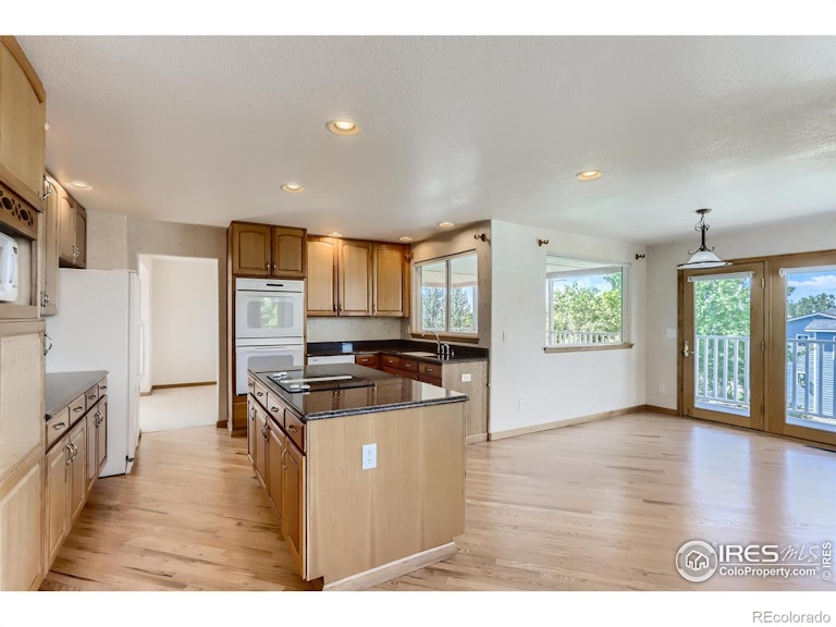 Photo 14 of 39 - 1164 Northview Dr, Erie, CO 80516