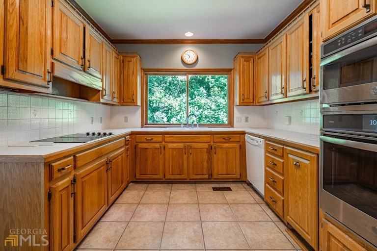 Photo 15 of 55 - 4655 Jefferson Township Pl, Marietta, GA 30066