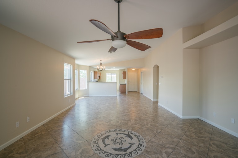 Photo 9 of 26 - 953 S 242nd Dr, Buckeye, AZ 85326