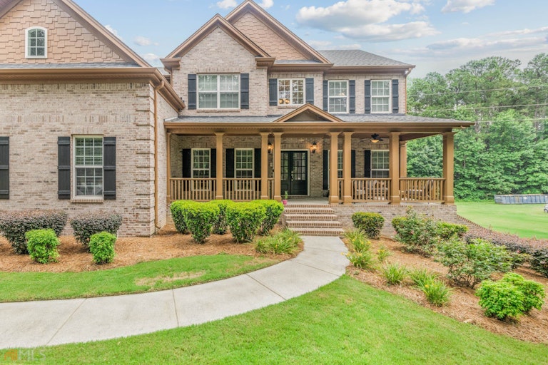 Photo 1 of 58 - 450 Herring Rd, Grayson, GA 30017