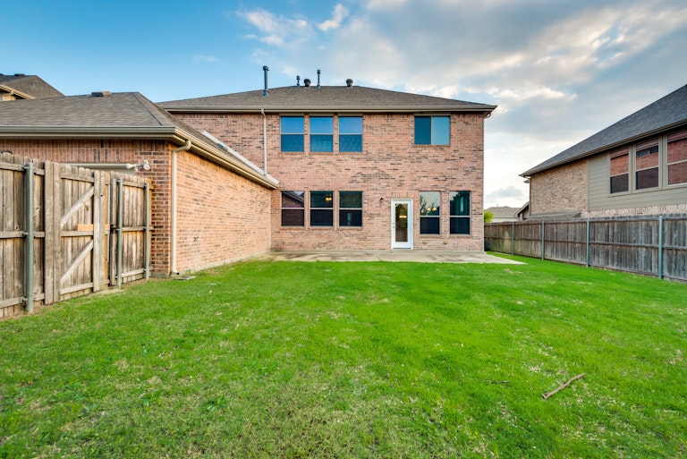 Photo 6 of 32 - 1395 Southern Pne, Rockwall, TX 75087