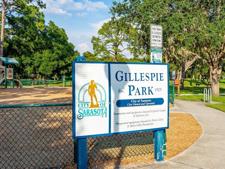 Photo 44 of 69 - 635 N Osprey Ave, Sarasota, FL 34236