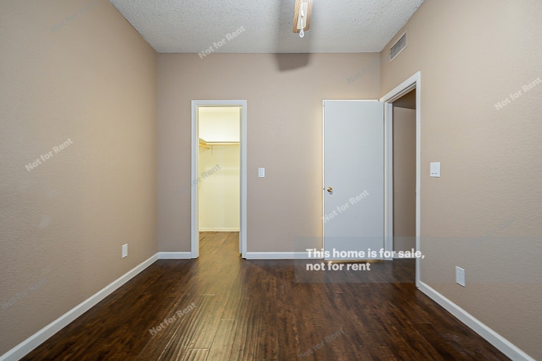 Photo 15 of 18 - 8888 N 47th Ave #109, Glendale, AZ 85302