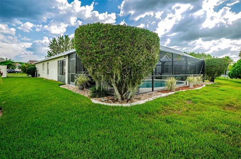 Photo 45 of 66 - 1944 Blanchard Ct, Wesley Chapel, FL 33543