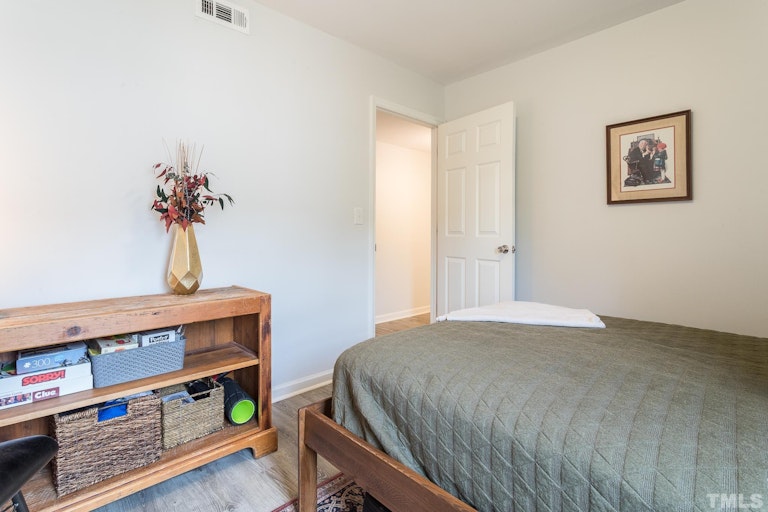 Photo 15 of 25 - 114 N Blacknall St, Durham, NC 27703