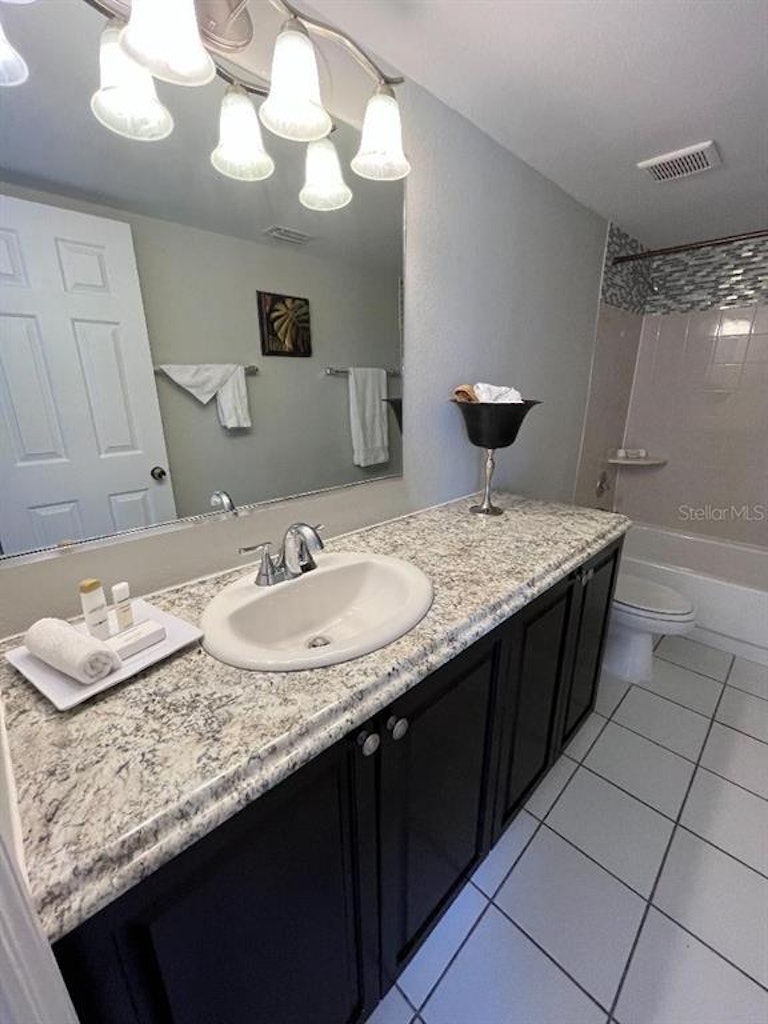 Photo 15 of 20 - 2955 Poplar Ave, Leesburg, FL 34748
