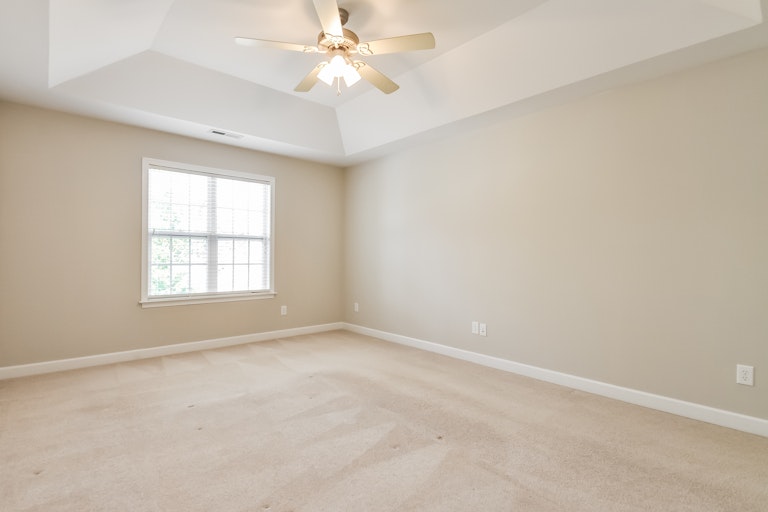 Photo 15 of 25 - 135 Florians Dr, Holly Springs, NC 27540
