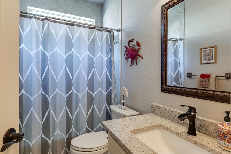 Photo 25 of 37 - 8501 Persimmon Ct, McKinney, TX 75072