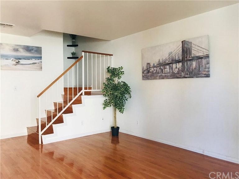 Photo 5 of 42 - 1415 S White Ave Unit B, Pomona, CA 91766
