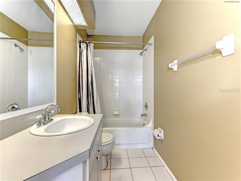 Photo 19 of 25 - 6030 66th Street Cir E, Palmetto, FL 34221