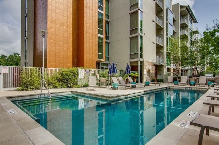 Photo 35 of 40 - 1600 Barton Springs Rd #3601, Austin, TX 78704