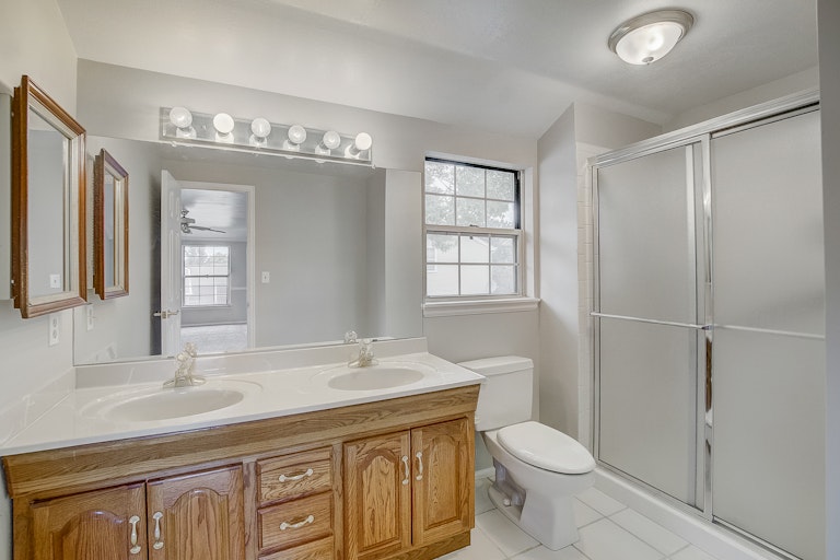 Photo 4 of 34 - 9491 W Hialeah Pl, Littleton, CO 80123