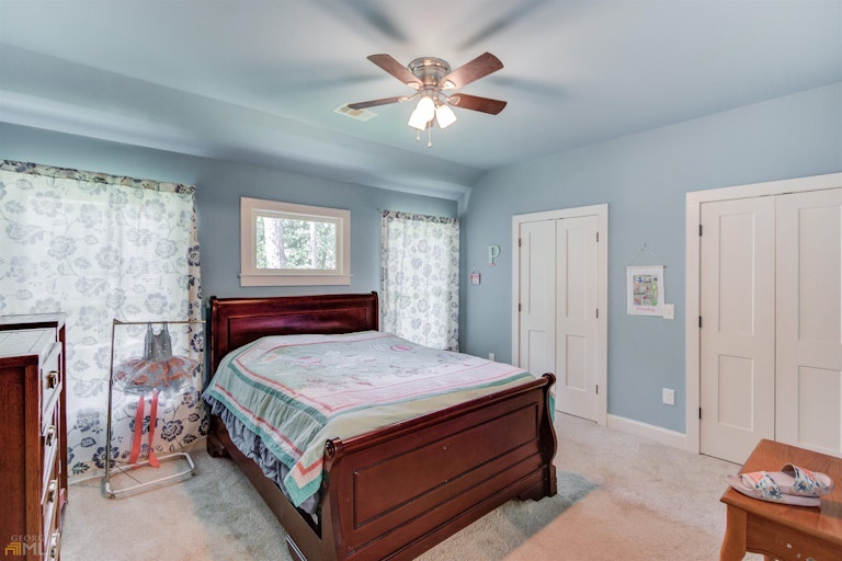 Photo 31 of 51 - 477 Tom Smith Rd SW, Lilburn, GA 30047