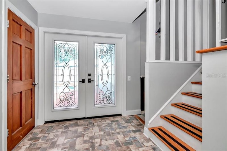 Photo 5 of 78 - 6515 Dimarco Rd, Tampa, FL 33634