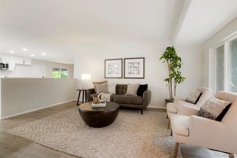 Photo 5 of 34 - 16929 E Amherst Dr, Aurora, CO 80013