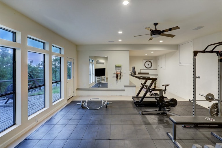 Photo 32 of 40 - 6301 Mountainclimb Dr, Austin, TX 78731