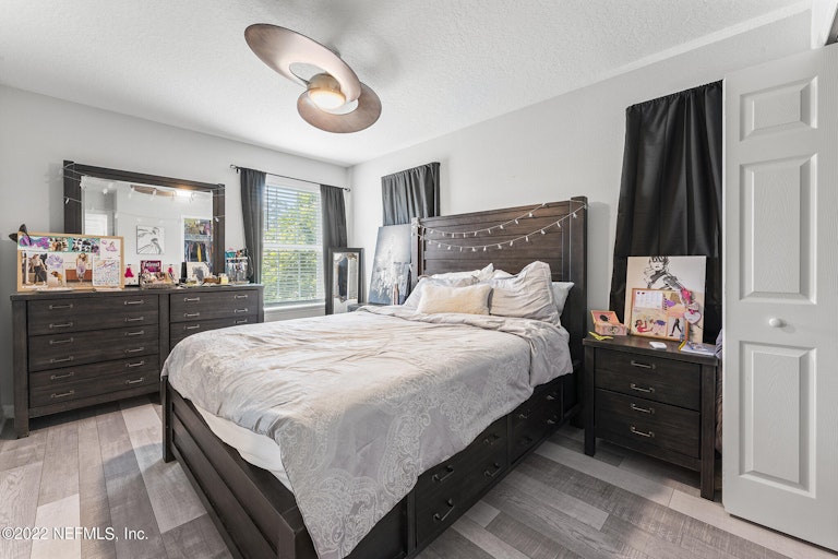 Photo 22 of 43 - 14987 Rain Lily St, Jacksonville, FL 32258