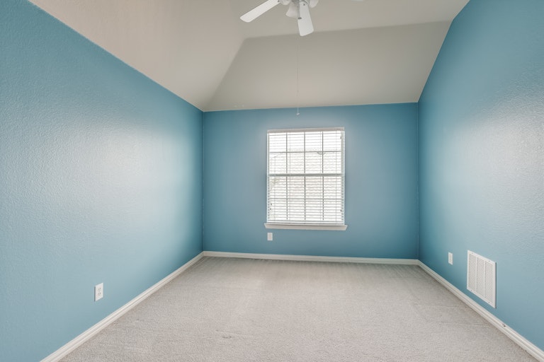 Photo 24 of 31 - 2441 Deerwood Dr, Little Elm, TX 75068