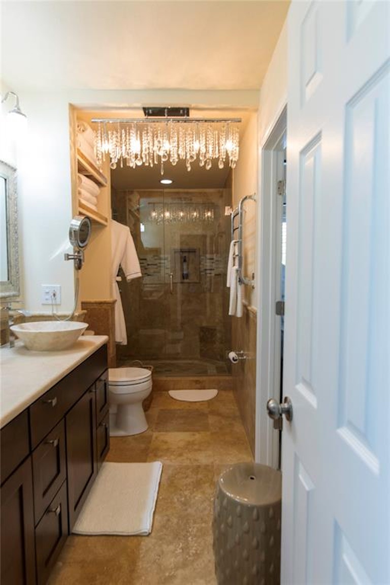 Photo 23 of 40 - 706 Cottonwood Bend Dr, Allen, TX 75002