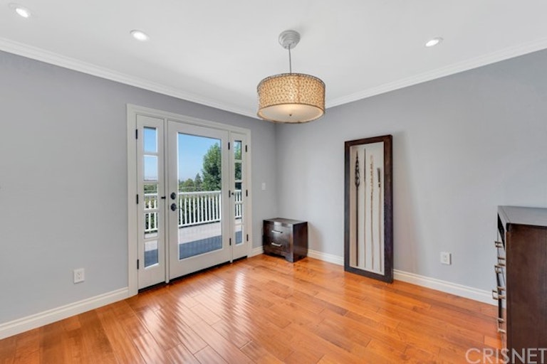 Photo 39 of 52 - 23644 Del Cerro Cir, Canoga Park, CA 91304