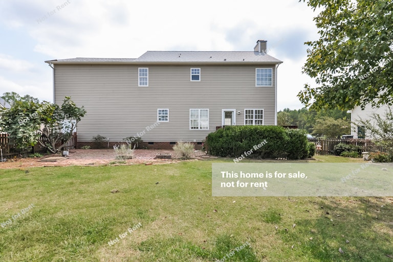 Photo 5 of 25 - 1112 Feldmen Dr, Raleigh, NC 27603