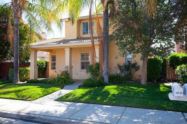 Photo 2 of 31 - 39536 Sarah Dr, Temecula, CA 92591