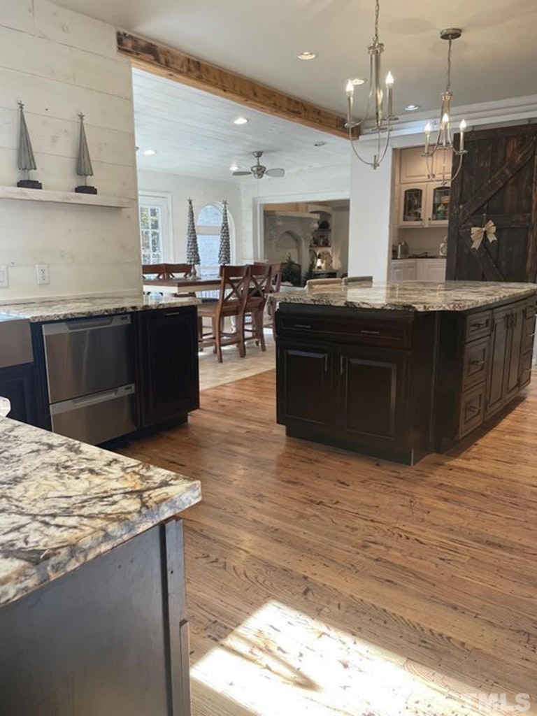 Photo 16 of 49 - 1204 Queensferry Rd, Cary, NC 27511