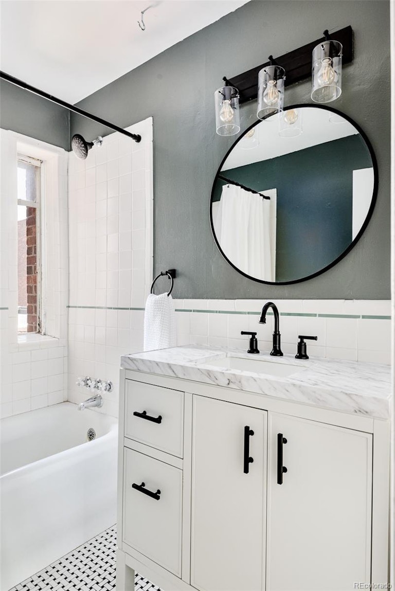 Photo 22 of 26 - 1410 Vine St #3, Denver, CO 80206
