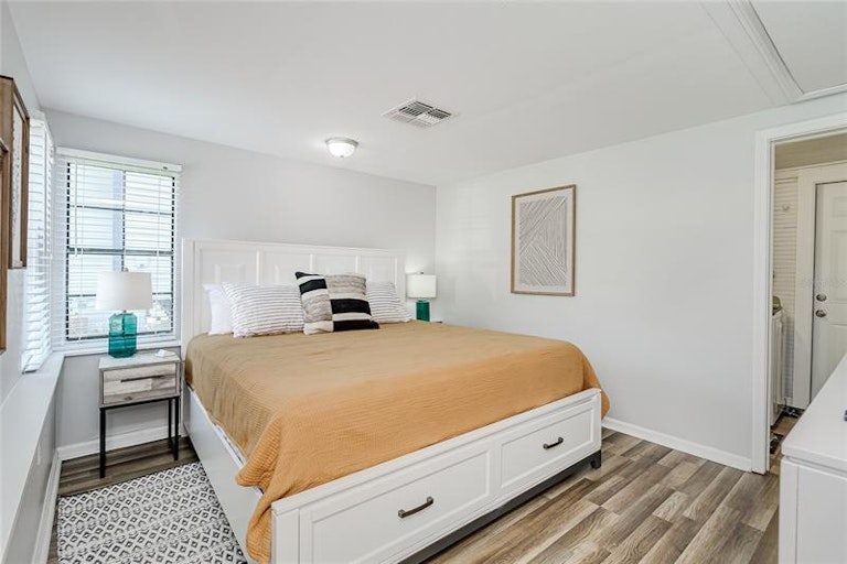 Photo 25 of 43 - 725 S Rushing Ave, Lakeland, FL 33801