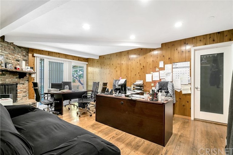 Photo 15 of 26 - 10404 Foothill Blvd, Sylmar, CA 91342