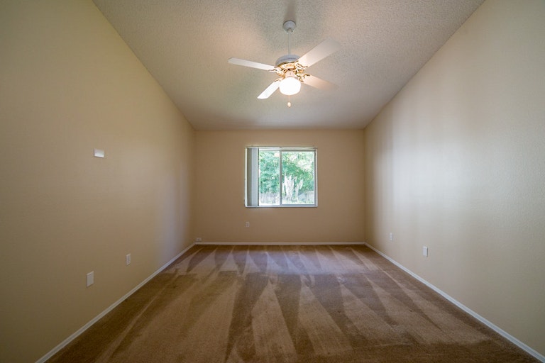 Photo 12 of 22 - 8708 Black Creek Blvd, Orlando, FL 32829