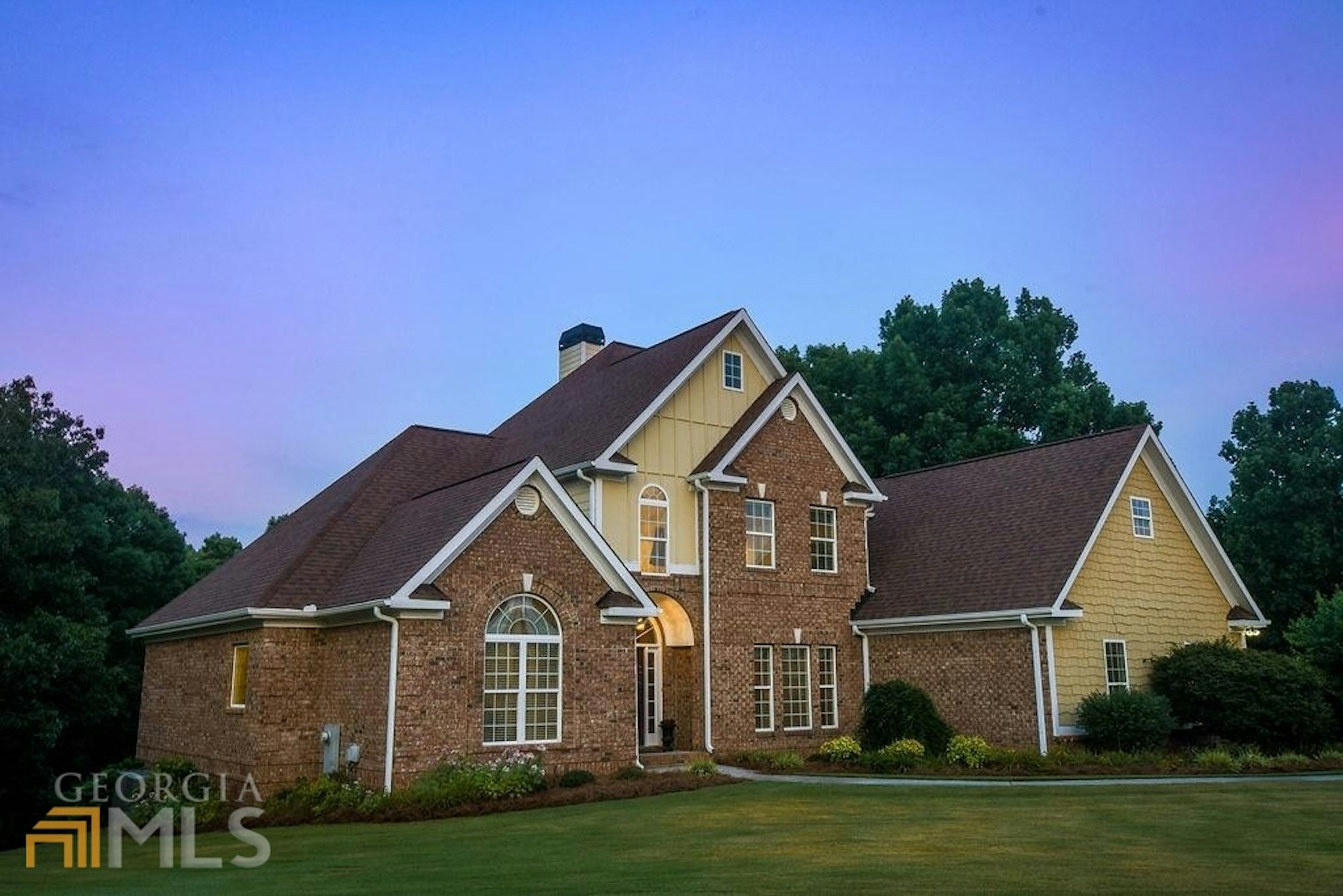 Photo 1 of 105 - 1013 Country Ln, Loganville, GA 30052