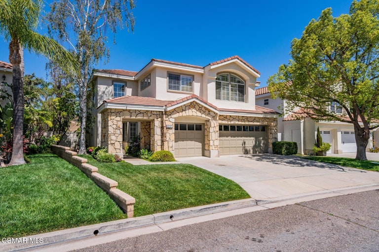 Photo 2 of 31 - 617 Breckenridge Pl, Simi Valley, CA 93065