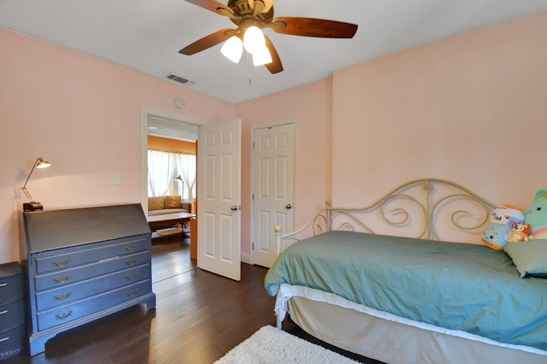 Photo 24 of 28 - 3406 40th St, Sacramento, CA 95817