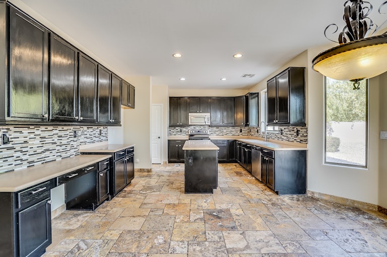 Photo 4 of 32 - 236 E Paso Fino Way, San Tan Valley, AZ 85143