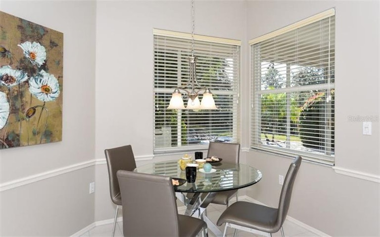 Photo 15 of 25 - 6802 Brookhaven Pl, Bradenton, FL 34203