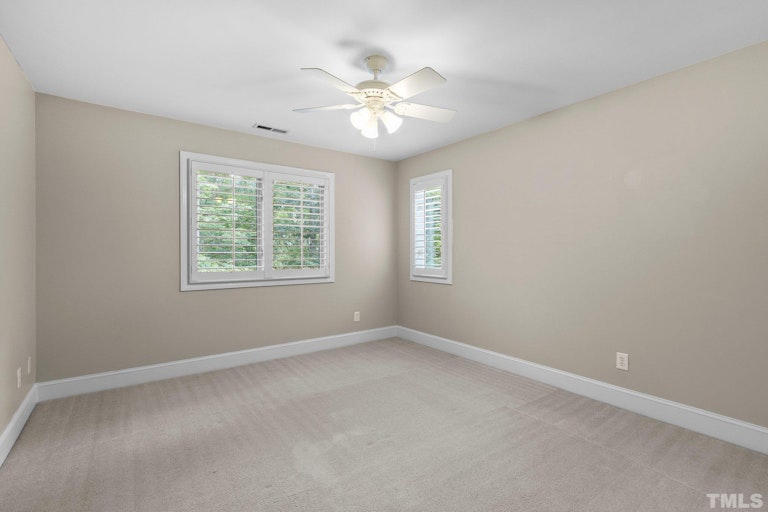 Photo 44 of 66 - 124 Fawn Ridge Rd, Chapel Hill, NC 27516