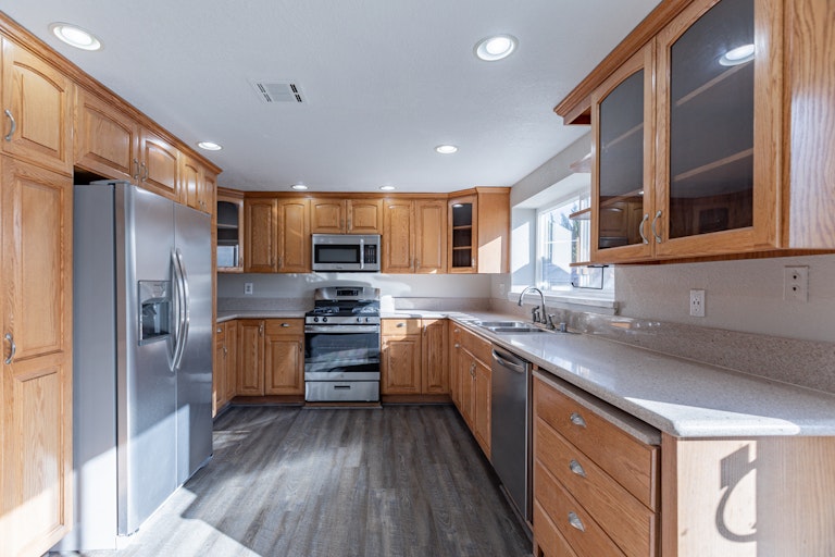 Photo 8 of 33 - 1234 Diana Ct, Upland, CA 91786