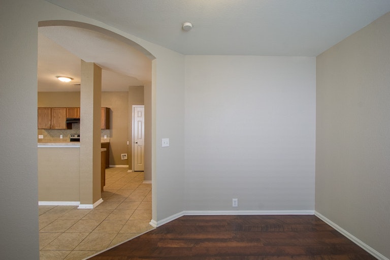 Photo 8 of 17 - 3422 Kodiak Diamond, San Antonio, TX 78245