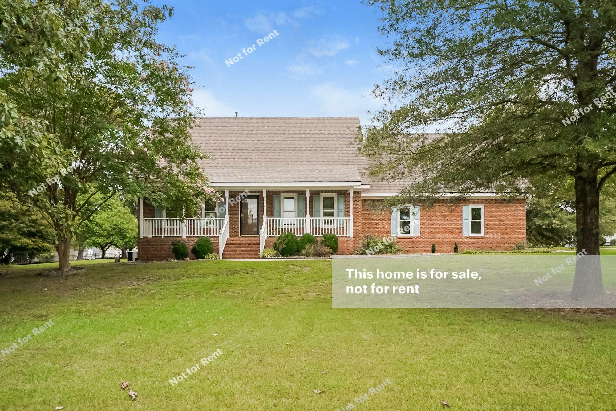 Photo 1 of 25 - 6716 Walnut Cove Dr, Raleigh, NC 27603