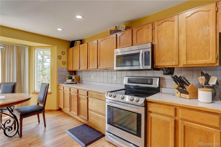 Photo 8 of 27 - 4013 S Lisbon Way, Aurora, CO 80013