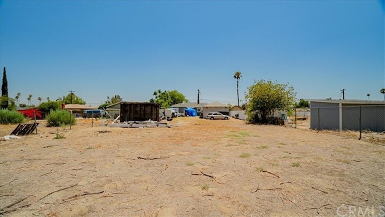 Photo 20 of 26 - 17394 Grevillea St, Fontana, CA 92335