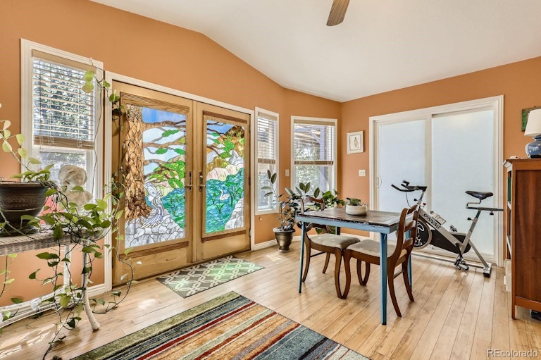 Photo 11 of 28 - 2246 Havana St, Aurora, CO 80010