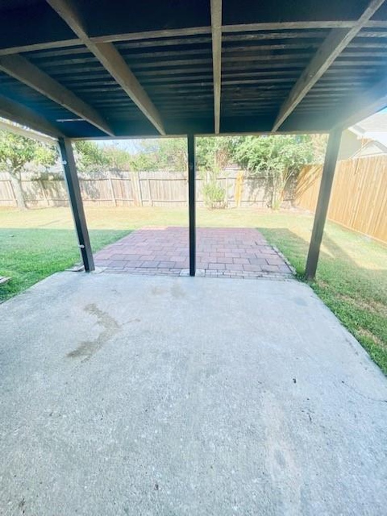Photo 33 of 36 - 6126 Nancet Dr, Houston, TX 77041