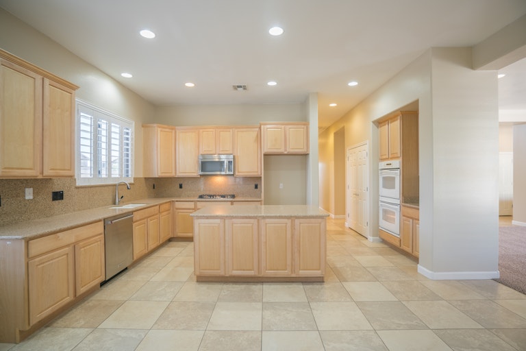 Photo 2 of 32 - 17618 W Desert Ln, Surprise, AZ 85388